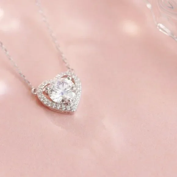 Certified 1ct. t.w.Moissanite Diamond Heart Necklace NEW